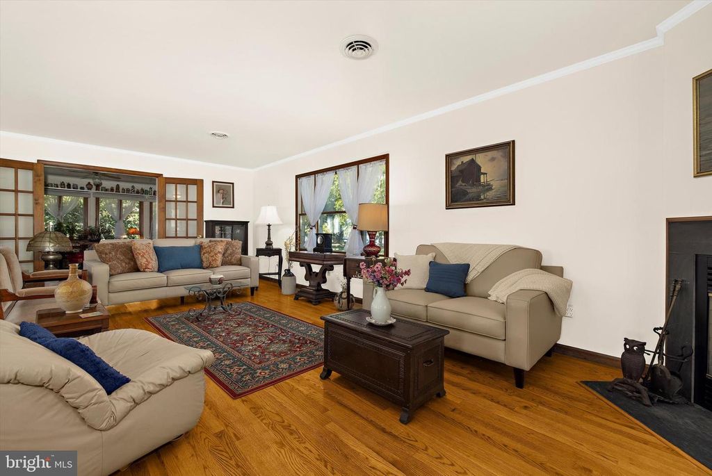 Image 6 of property listing at 7844 SHORE DR, Preston, MD 21655