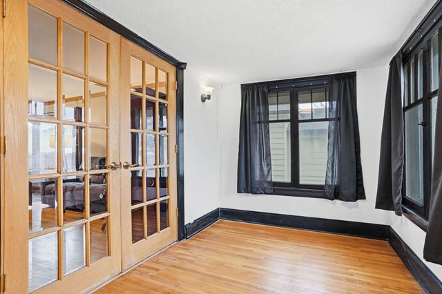 4051 6th Street NE, Columbia Heights, MN 55421