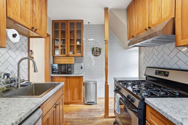 4051 6th Street NE, Columbia Heights, MN 55421