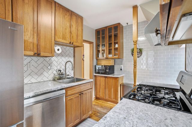 4051 6th Street NE, Columbia Heights, MN 55421