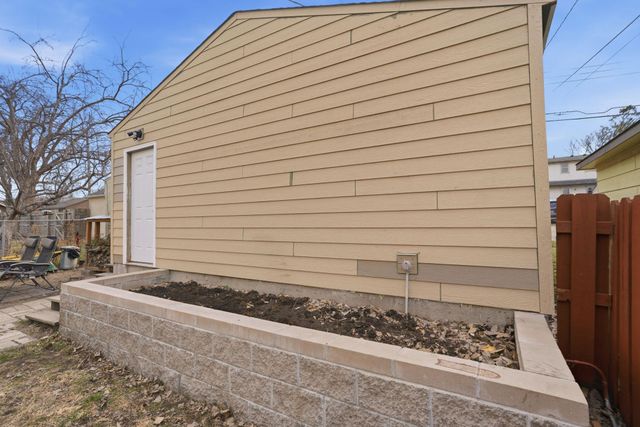 4051 6th Street NE, Columbia Heights, MN 55421