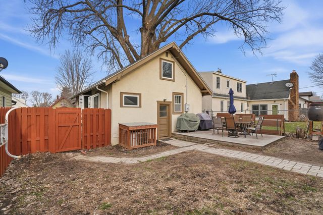 4051 6th Street NE, Columbia Heights, MN 55421