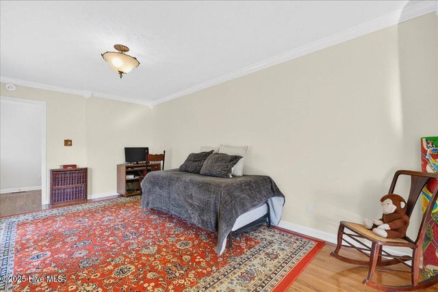 293 White Pine Road, Lake Waccamaw, NC 28450