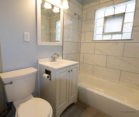 1841 N Linder Avenue 2, Chicago, IL 60639