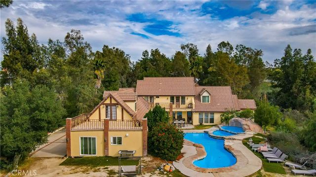 42200 Calle Barbona, Temecula, CA 92592