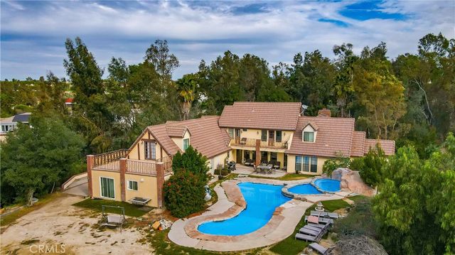 42200 Calle Barbona, Temecula, CA 92592