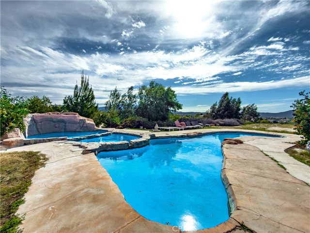 42200 Calle Barbona, Temecula, CA 92592