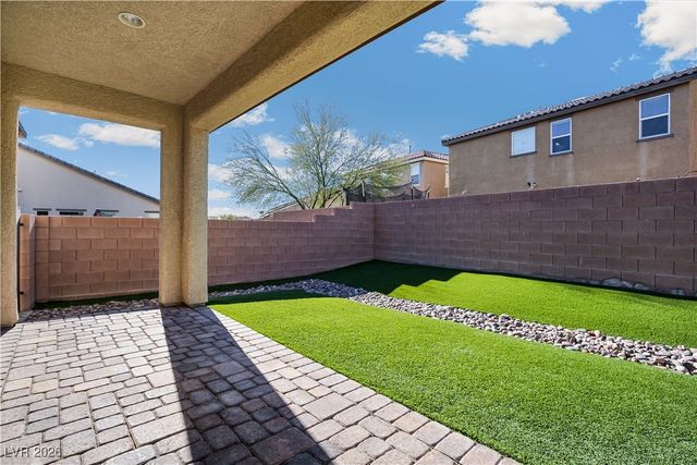 5845 Clear Haven Lane, North Las Vegas, NV 89081