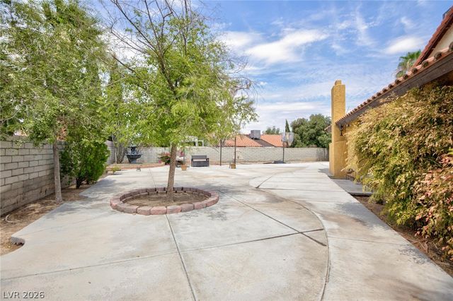 2201 Alia Court, Las Vegas, NV 89102