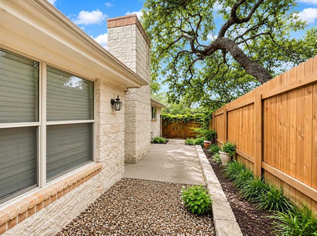 3601 Serena Woods CT, Austin, TX 78759