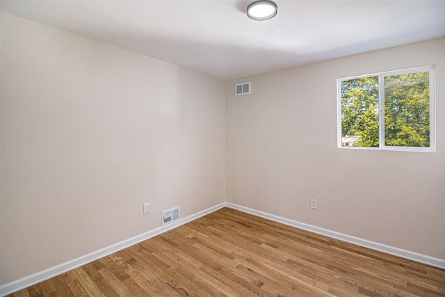 20234 Champaign Street, Taylor, MI 48180