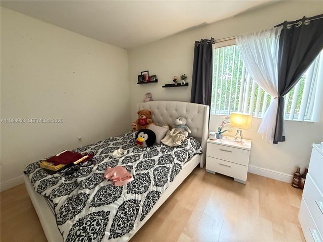 12605 SW 91st St 219, Miami, FL 33186