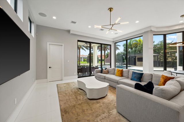 2186 Stotesbury Way, Wellington, FL 33414