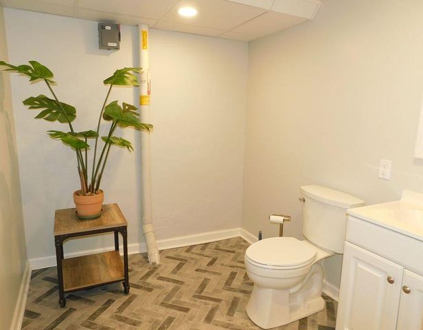 2007 Darlington RD, Roanoke, VA 24018