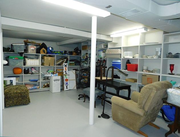 2007 Darlington RD, Roanoke, VA 24018