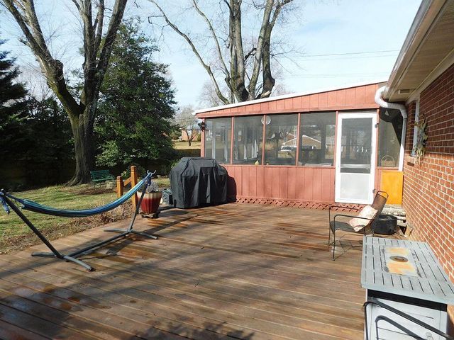 2007 Darlington RD, Roanoke, VA 24018