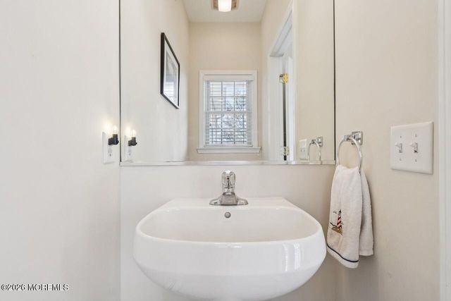 232 Montclair Road S, Barnegat, NJ 08005