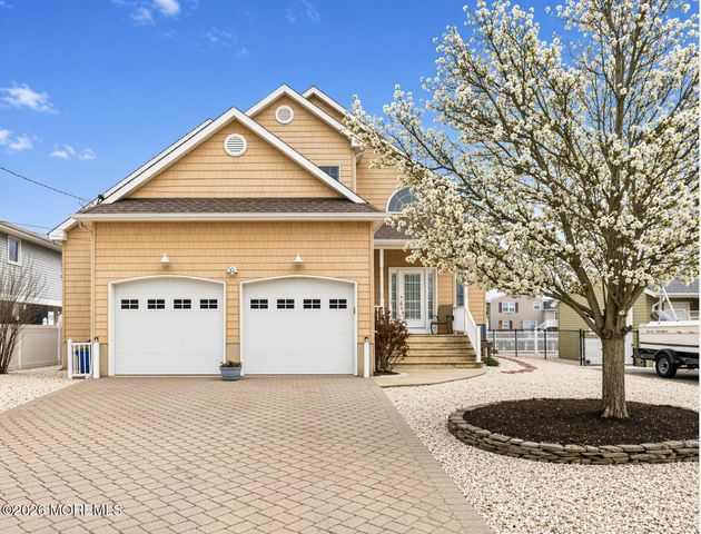 232 Montclair Road S, Barnegat, NJ 08005