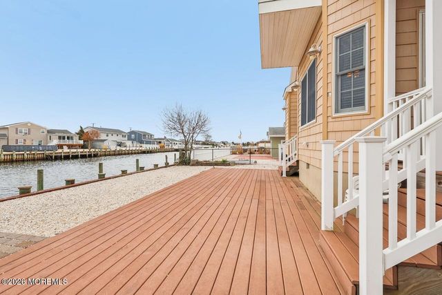 232 Montclair Road S, Barnegat, NJ 08005