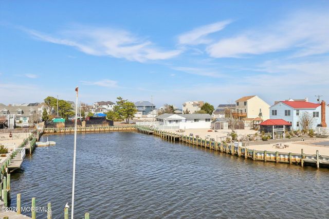 232 Montclair Road S, Barnegat, NJ 08005