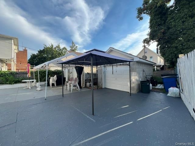 11522 124th Street, South Ozone Park, NY 11420