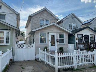 11522 124th Street, South Ozone Park, NY 11420