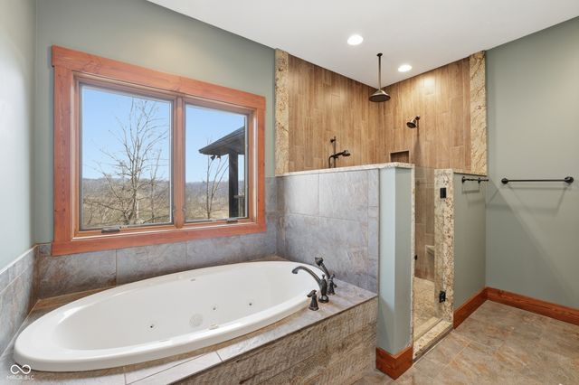 4568 State Road 135 S, Nashville, IN 47448