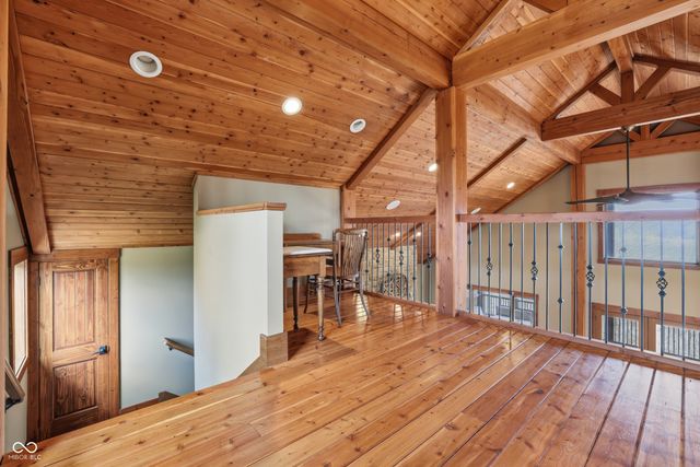 4568 State Road 135 S, Nashville, IN 47448