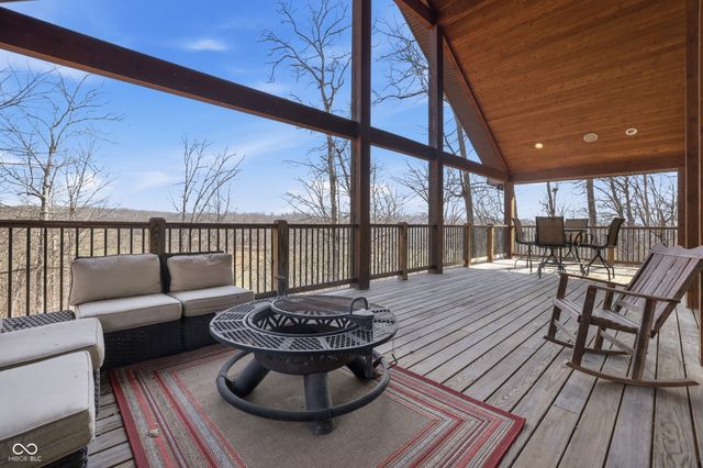 4568 State Road 135 S, Nashville, IN 47448