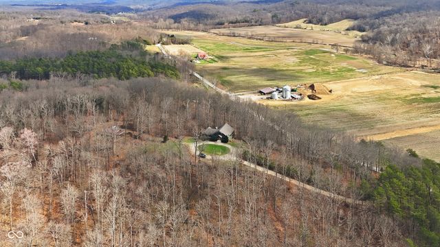 4568 State Road 135 S, Nashville, IN 47448