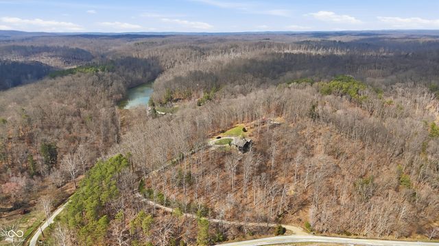 4568 State Road 135 S, Nashville, IN 47448