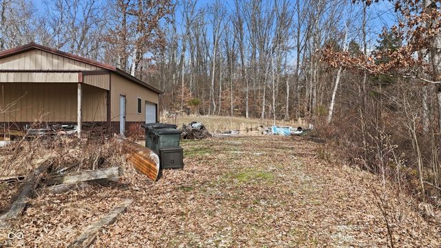 4568 State Road 135 S, Nashville, IN 47448