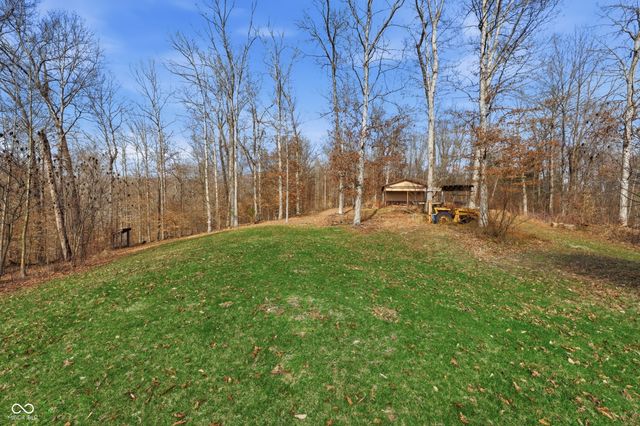 4568 State Road 135 S, Nashville, IN 47448