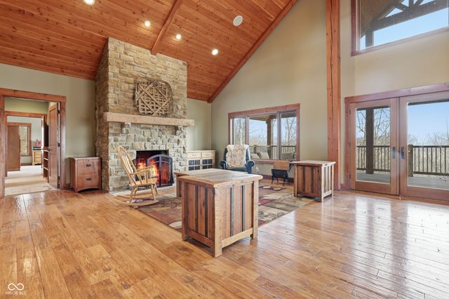 4568 State Road 135 S, Nashville, IN 47448