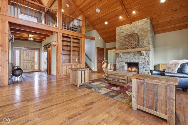 4568 State Road 135 S, Nashville, IN 47448