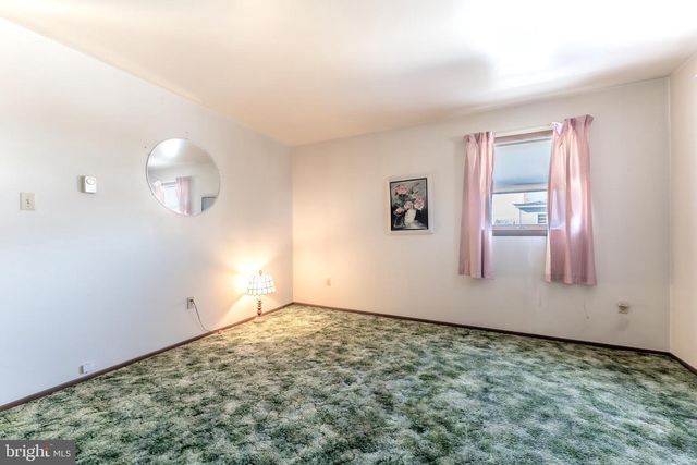 321 S CHESTNUT ST, Summit Hill, PA 18250