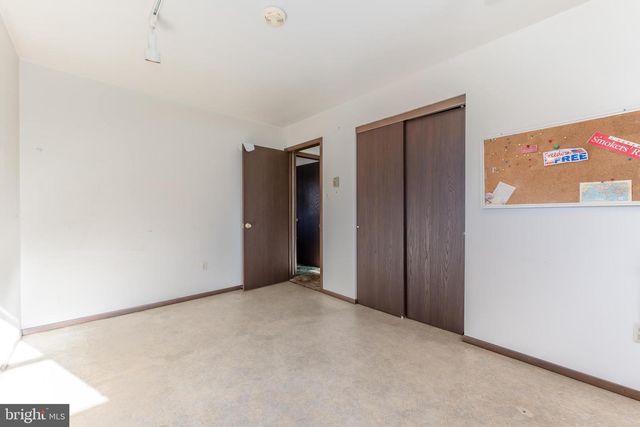 321 S CHESTNUT ST, Summit Hill, PA 18250