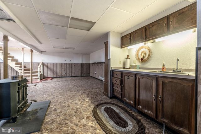 321 S CHESTNUT ST, Summit Hill, PA 18250