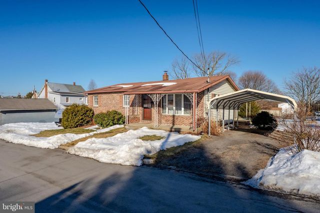 321 S CHESTNUT ST, Summit Hill, PA 18250