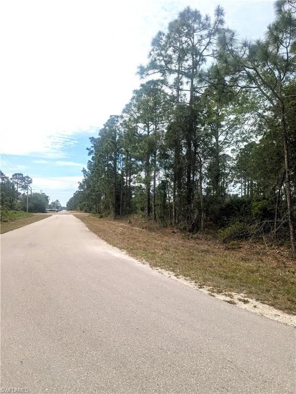 705 Bedford DR, LEHIGH ACRES, FL 33974 — photo 2