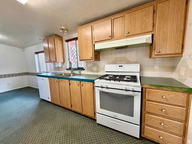 4977 S 2625 E, Vernal, UT 84078