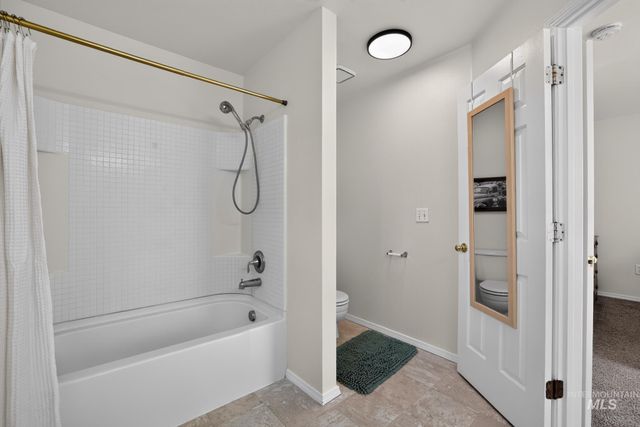 1389 E Tourmaline St, Meridian, ID 83646
