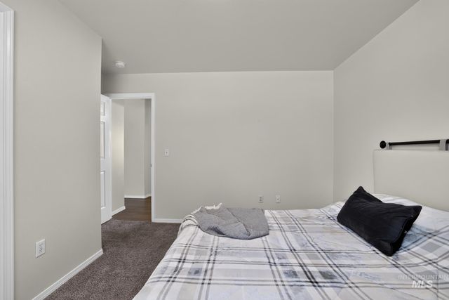 1389 E Tourmaline St, Meridian, ID 83646