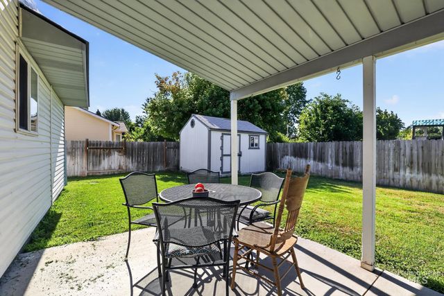 1389 E Tourmaline St, Meridian, ID 83646