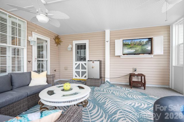 15618 Seafield Lane, Huntersville, NC 28078