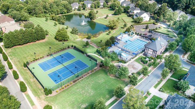 15618 Seafield Lane, Huntersville, NC 28078