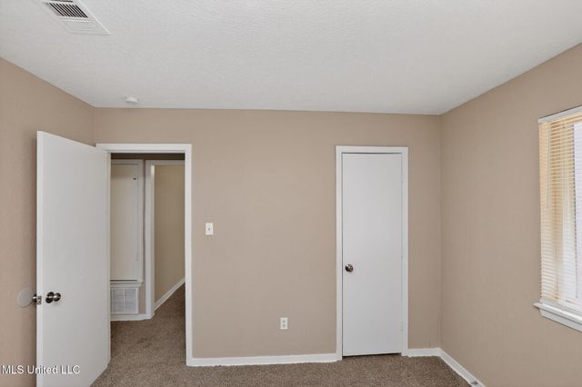 2446 Overbrook Drive, Jackson, MS 39213