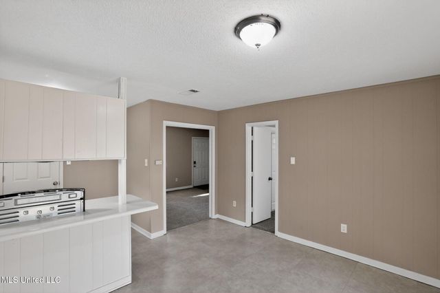 2446 Overbrook Drive, Jackson, MS 39213