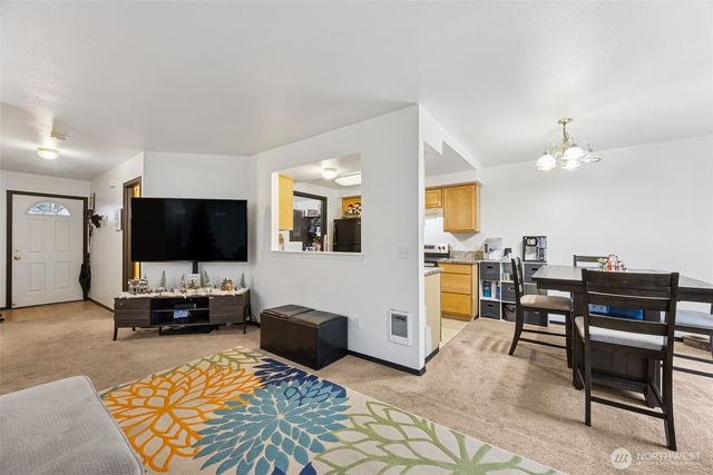 610 11th Avenue, Milton, WA 98354