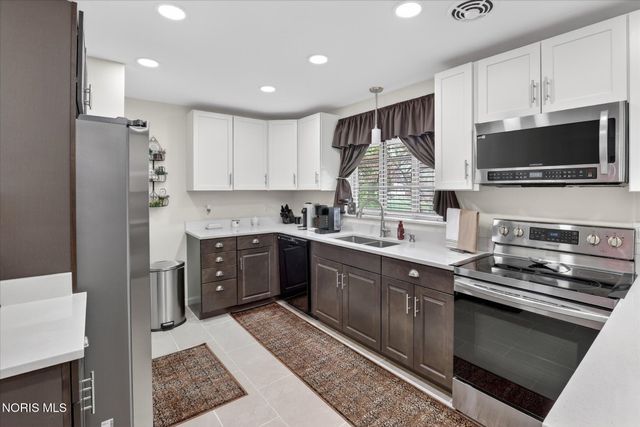 6154 Judge Drive, Toledo, OH 43615